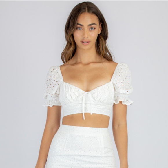 White Embroidered Lace Crop Top - Picture 4 of 7